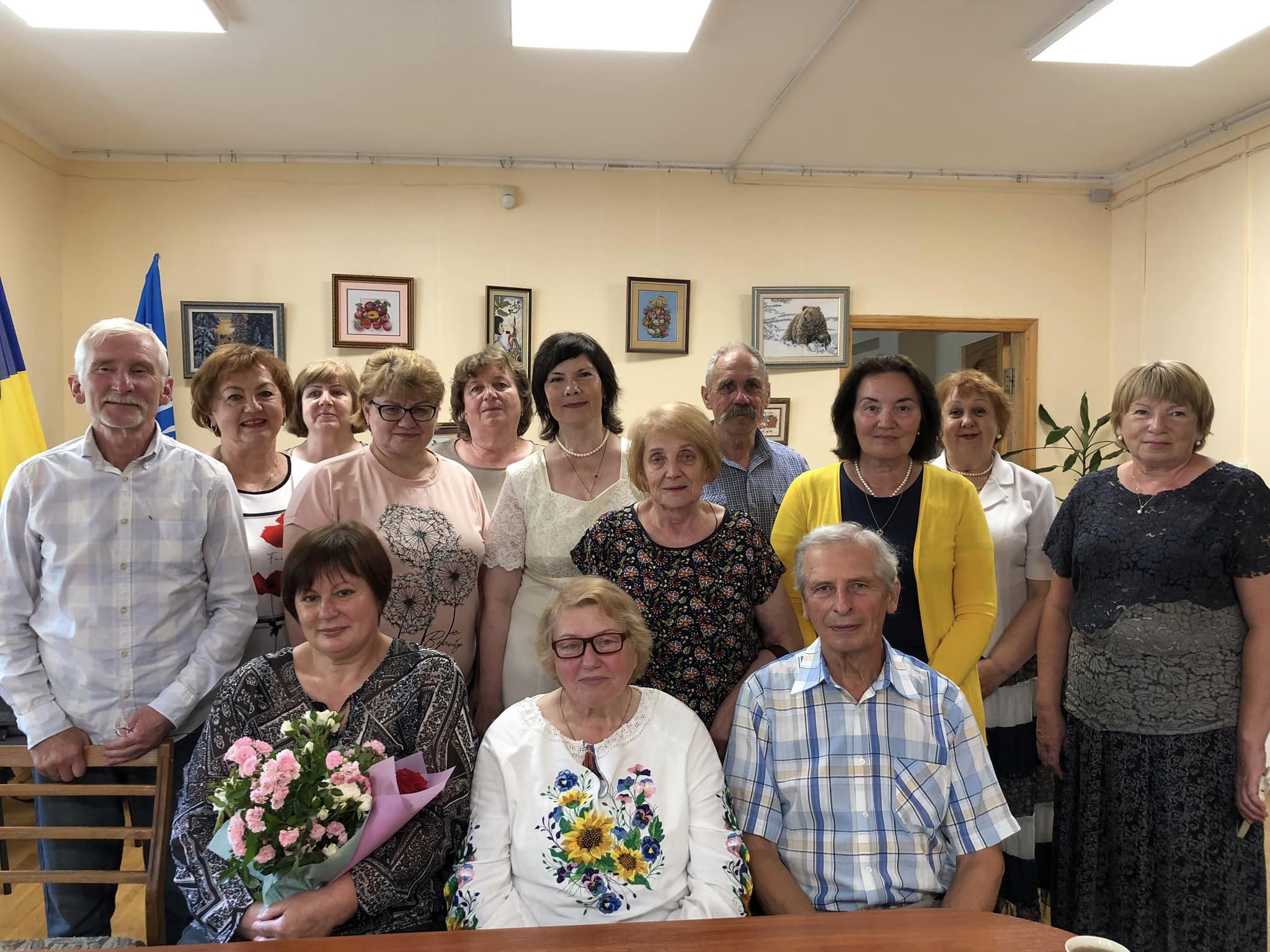 В Борисполі сьогодні урочисто відкрилась виставка вишитих картин